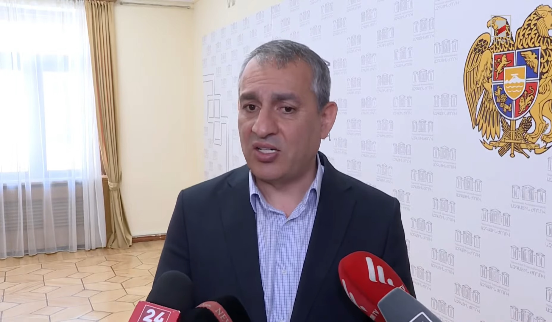 Հիմնական տարընկալումները գումարով կարճ ժամանակ ծառայելու նորմի հետ են կապված. Արմեն Խաչատրյանը՝ Հայկ Սարգսյանի նախագծի մասին