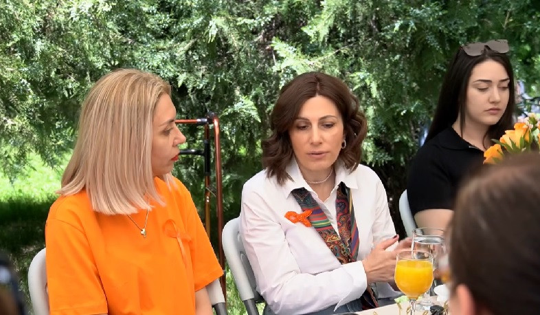 Անահիտ Ավանեսյանն այսօր հանդիպել է ցրված սկլերոզ ախտորոշում ունեցող բուժառուների հետ