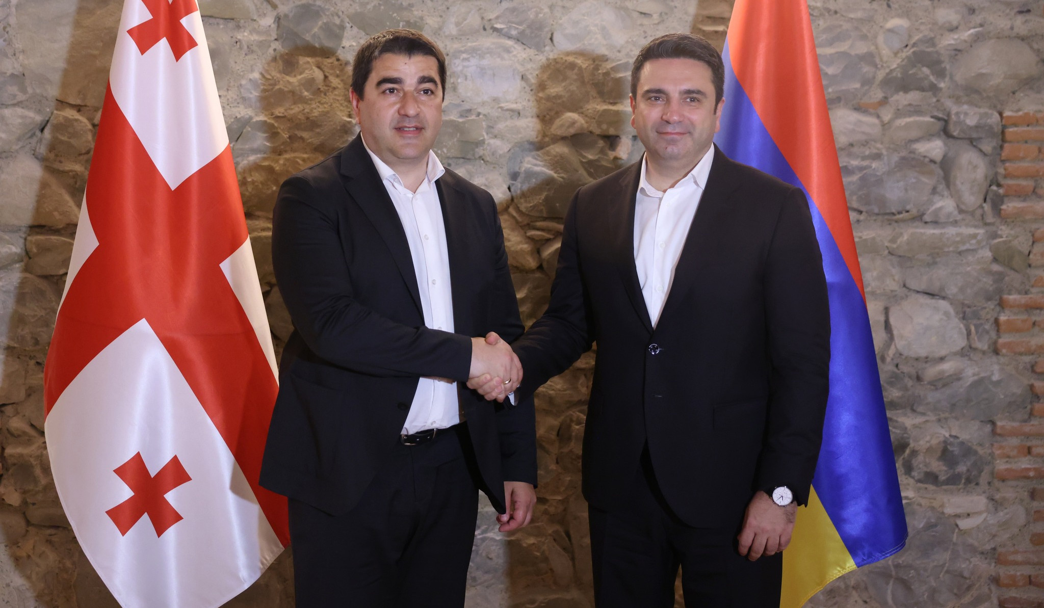 Ален Симонян и председатель парламента Грузии обсудили вопросы, касающиеся межпарламентского сотрудничества