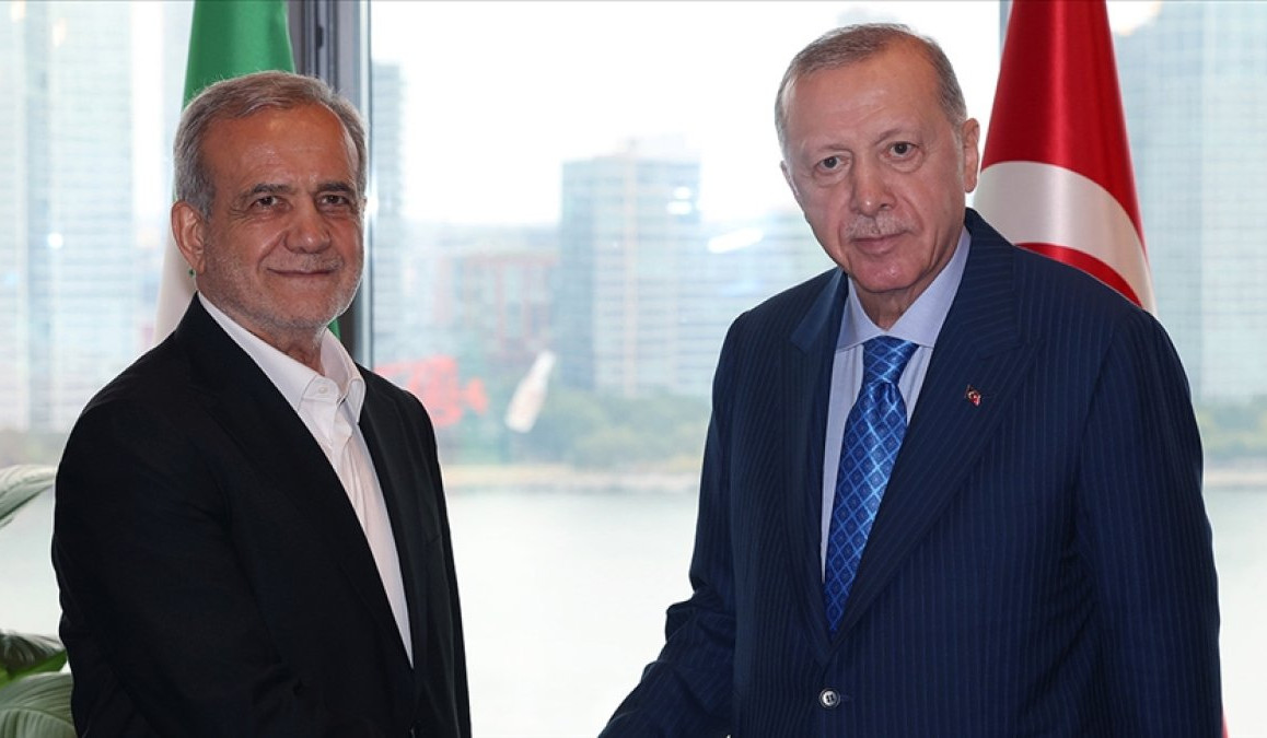 Анкара работает над укреплением институциональных основ турецко-иранских отношений: Эрдоган