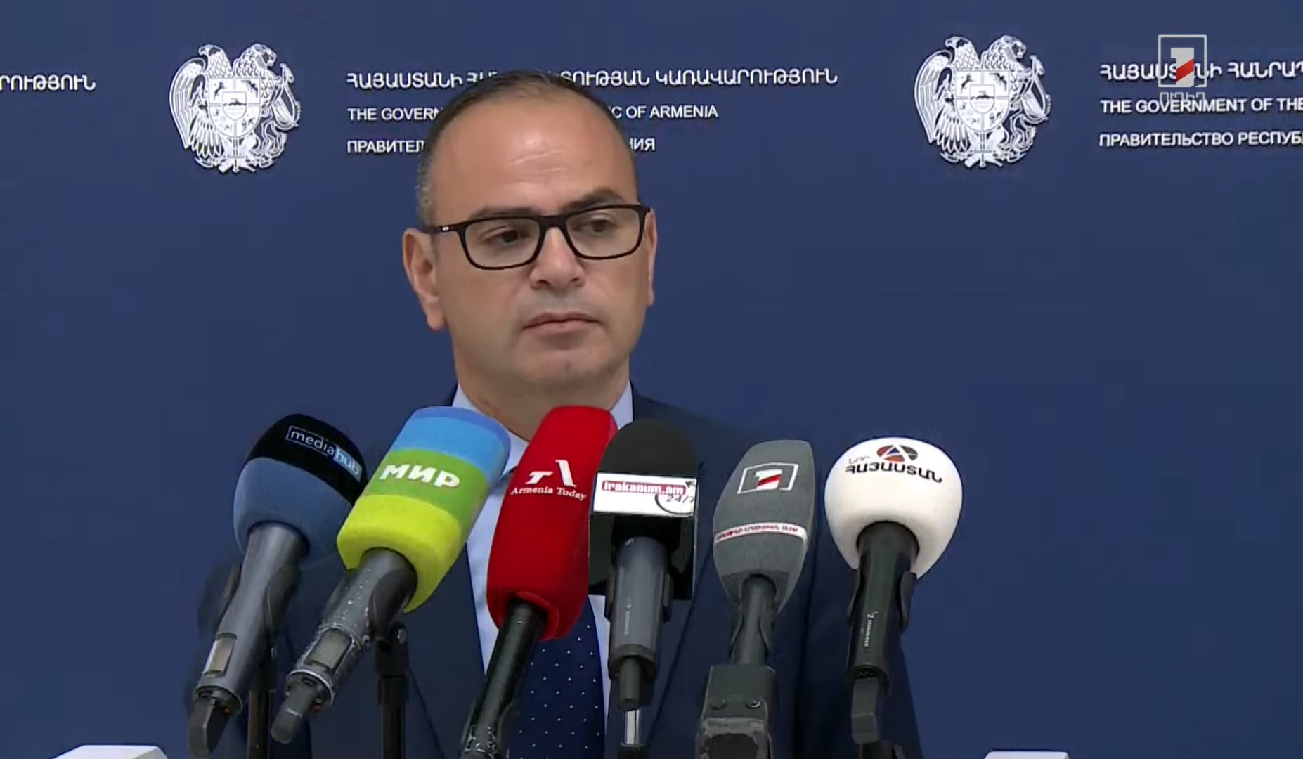 Եկեղեցին ժողովուրդն է, հետևաբար նման քննարկումները չեն կարող հարված հասցնել եկեղեցուն. Զարեհ Սինանյան