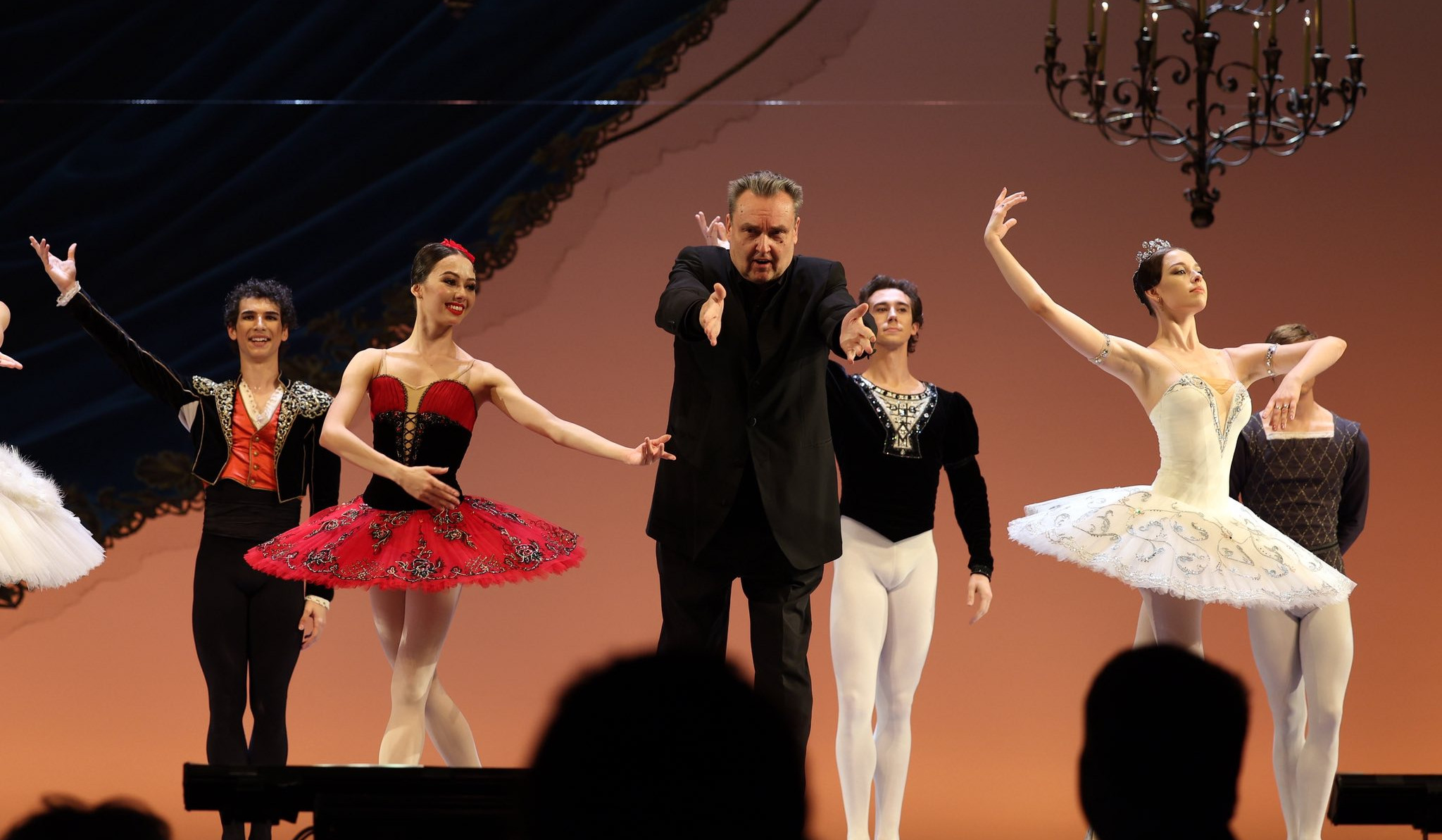 Թումանյանի անվան զբոսայգում ելույթ կունենա Սանկտ Պետերբուրգի Մարիինյան թատրոնը