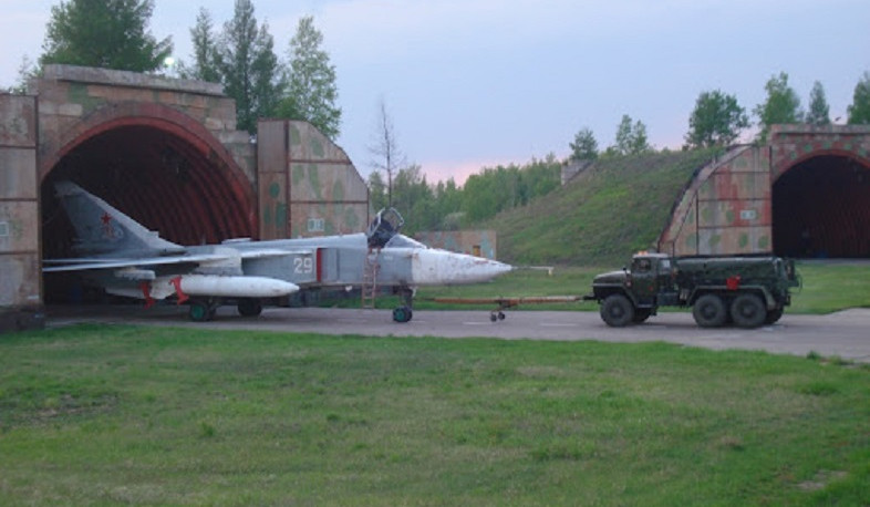 Россия сооружает на военных базах укрытия для самолетов