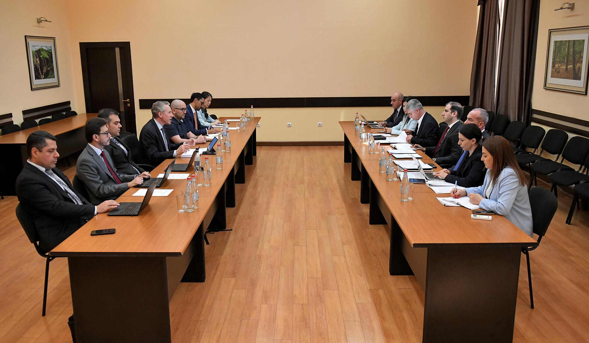 Էդուարդ Հակոբյանը կարևորել է ՊԵԿ-ի և ԱՄՀ երկարամյա համագործակցությունը