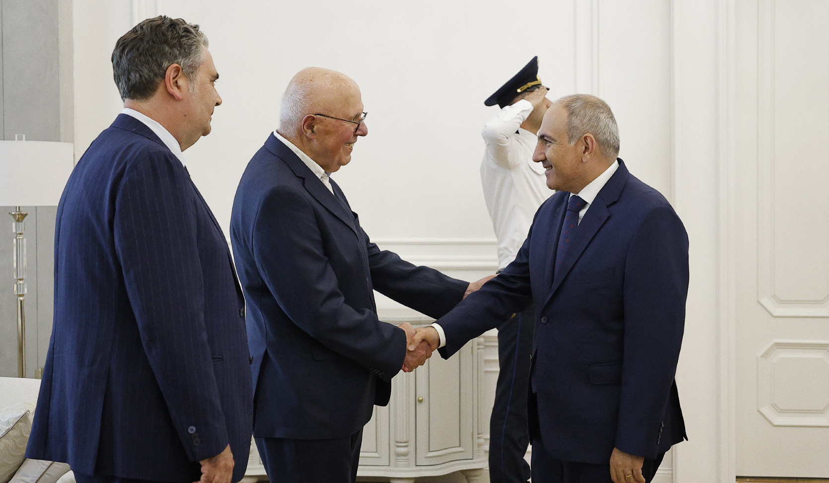 Ռոբերտ Այդաբիրյանն իր աջակցությունն է հայտնել Իրական Հայաստանի գաղափարախոսությանը