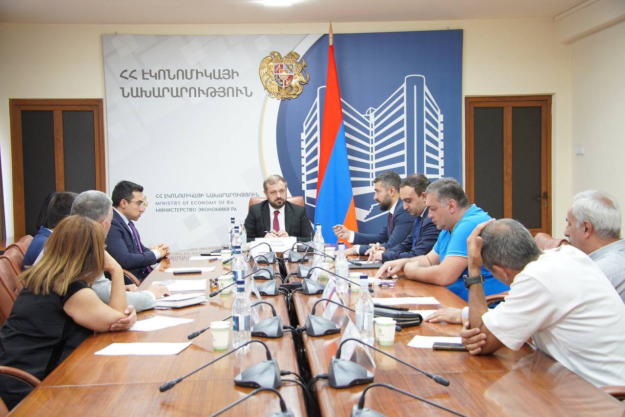ՇՎՏՄ կառավարման խորհրդի նիստին քննարկվել են թեթև արդյունաբերության ոլորտին վերաբերող մի շարք հարցեր