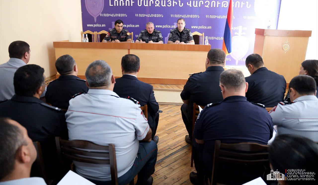 ՆԳՆ ոստիկանության պետը օպերատիվ խորհրդակցություններ է անցկացրել Լոռու և Տավուշի մարզերում. տրվել են հանձնարարականներ