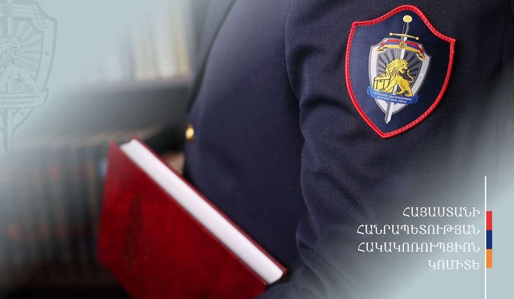 ՆԳՆ միգրացիայի և քաղաքացիության ծառայության Աշոցքի բաժնի պաշտոնատար անձինք մեղադրվում են կաշառք ստանալու համար. նրանց վերաբերյալ քրվարույթը դատարանում է