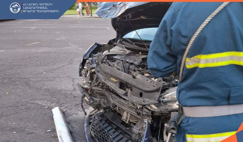 Արգիշտի փողոցում ավտոմեքենաներ են բախվել․ կան տուժածներ