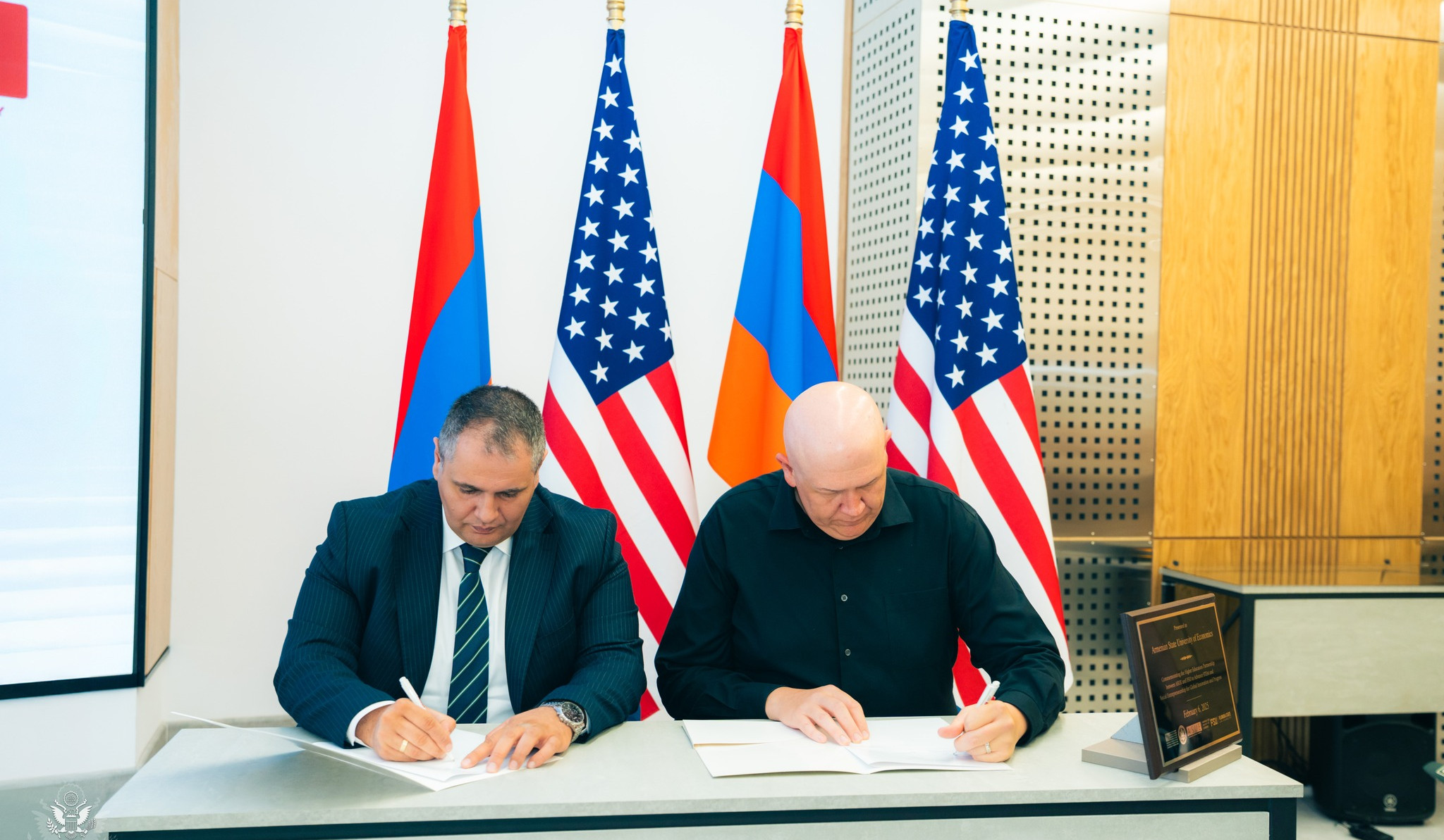 Ազդարարվել է Ֆլորիդայի պետական համալսարանի և Հայաստանի պետական տնտեսագիտական համալսարանի միջև սկիզբ առած նոր գործընկերության մեկնարկը