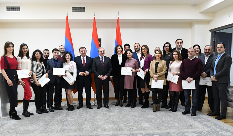 ԱԳՆ-ն պարգևատրել է Ֆրանկոֆոնիայում աչքի ընկած մասնագետներին