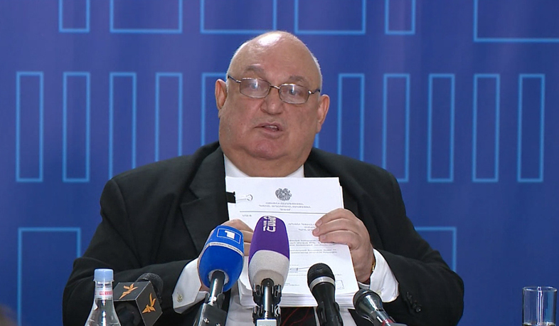 ԵՊՀ ռեկտորը հրաժարական տալու մտադրություն չունի