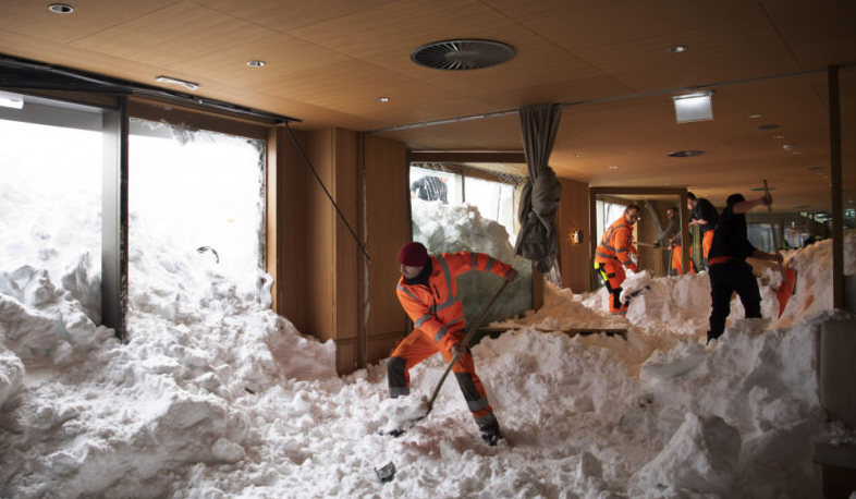 Heavy snow continues to fall in Europe