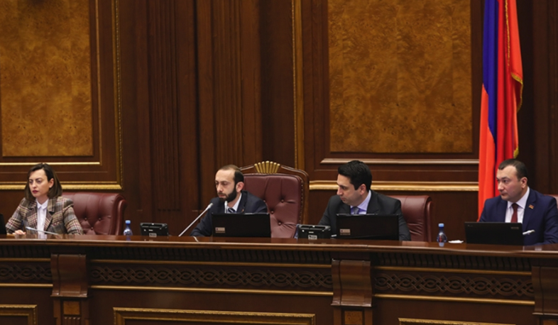 National Assembly continues discussions