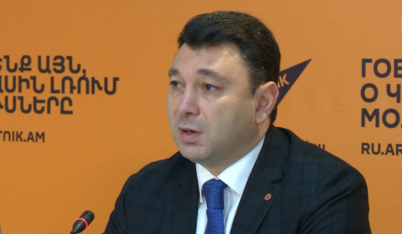 Էդուարդ Շարմազանովը քննադատել է Նիկոլ Փաշինյանի կառավարությանը