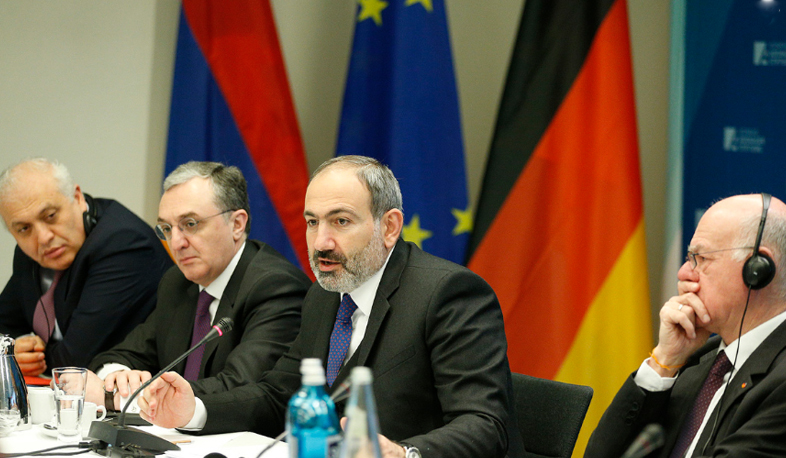 Никол Пашинян посетил фонд Конрада Аденауэра