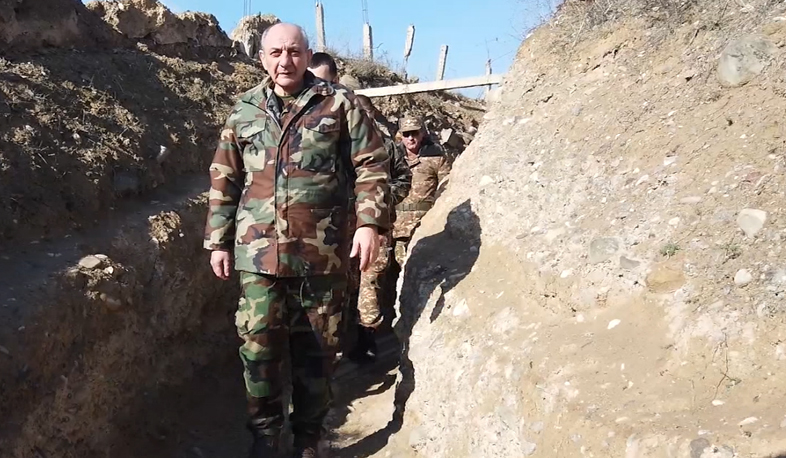 Artsakh President visits frontline