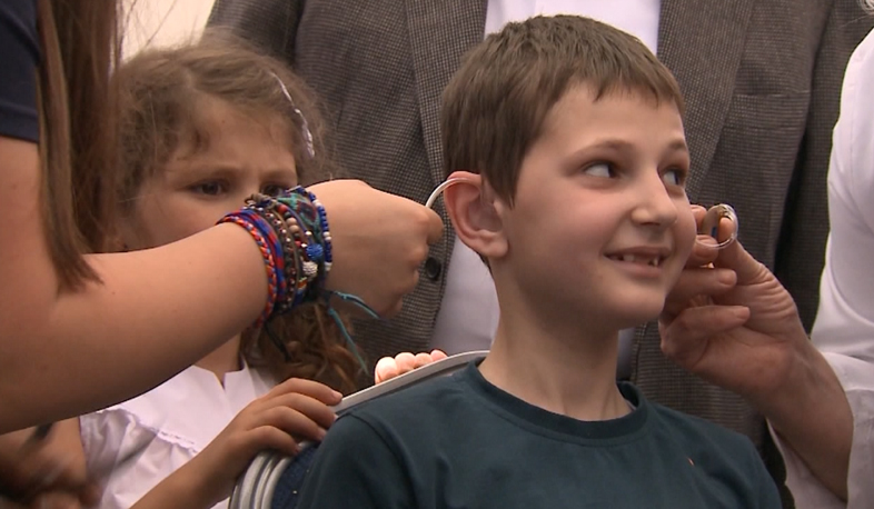 Աջակցություն՝ լսողական խնդիրներ ունեցողներին