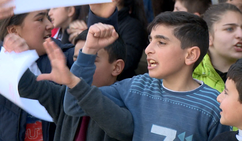 Напряженная ситуация в средней школе Авшара