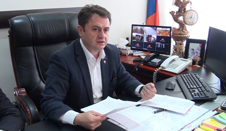 Губернатор Тавушской области встретился с руководителями общин