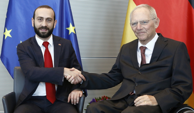 Арарат Мирзоян встретился с председателем Бундестага