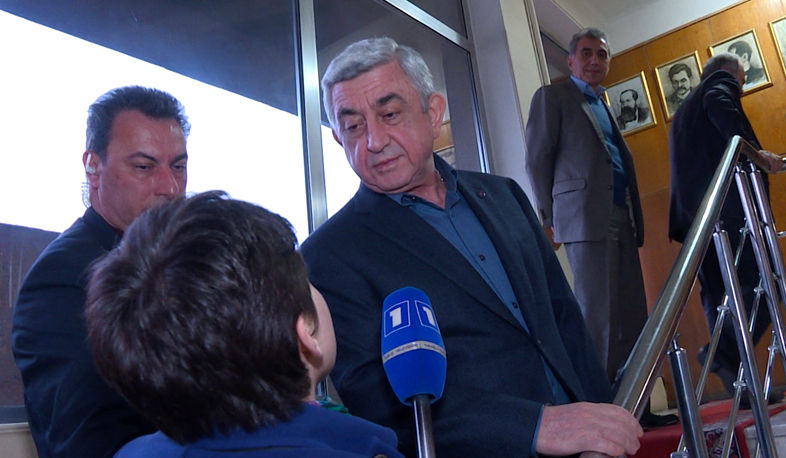 Серж Саргсян ответил на вопрос корреспондента «Вестей»