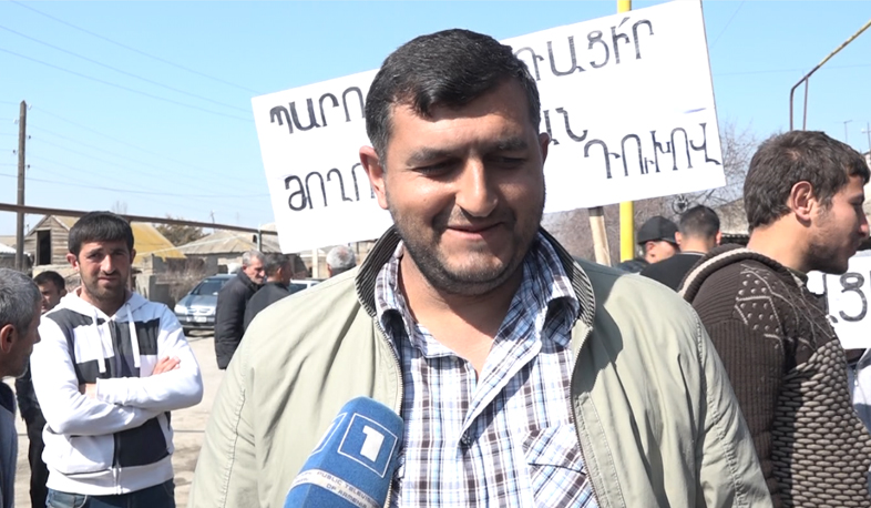 Сбор подписей с требованием ухода старосты села в отставку