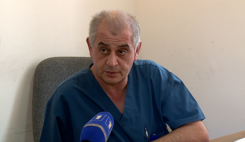 Доктора борются за жизнь ребенка