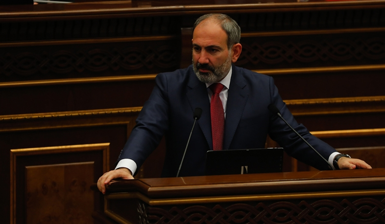 Премьер-министр выступил с докладом об исполнении программы правительства