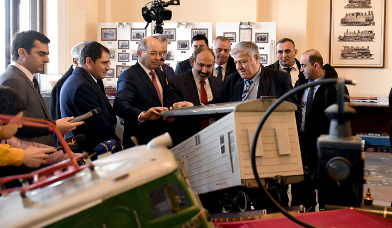 Երևան-Գյումրի արագընթաց գնացքի առաջին ուղևորները