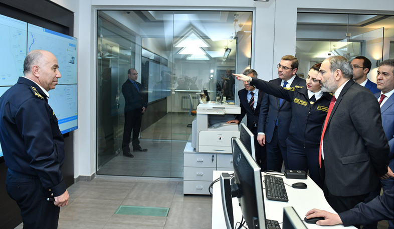 Премьер-министр встретился с руководством Комитета государственных доходов