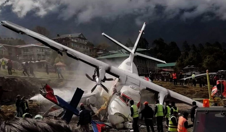 International news: Three killed in Nepal plane crash