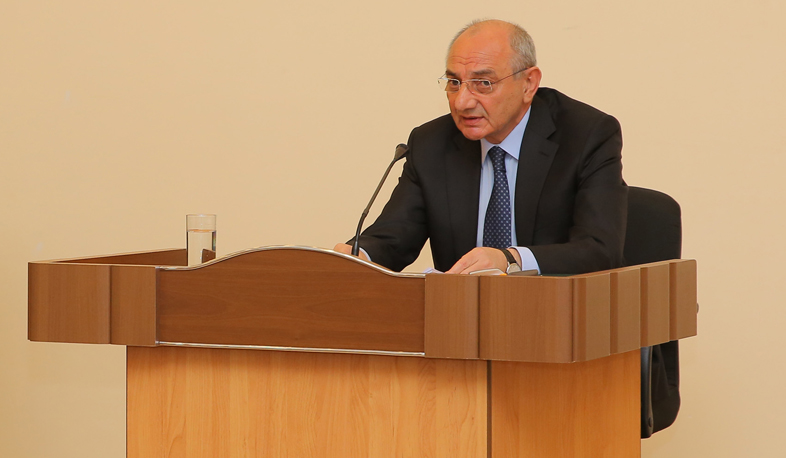 Bako Sahakyan reviews achievements of 2018