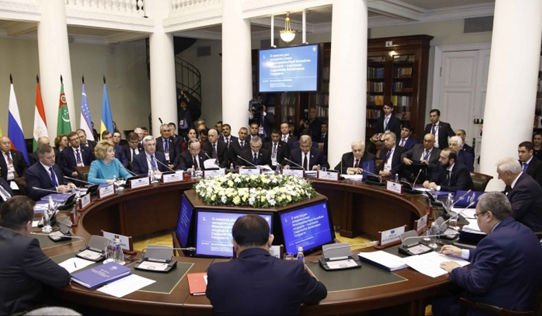 National Assembly delegation arrives in Saint Petersburg