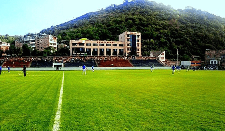 Կապանի մարզադաշտի ոդիսականը