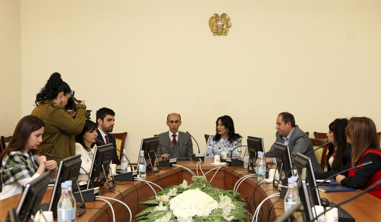 Չճանաչված երկրները միշտ ավելի խոցելի են լինում. Արտակ Բեգլարյան