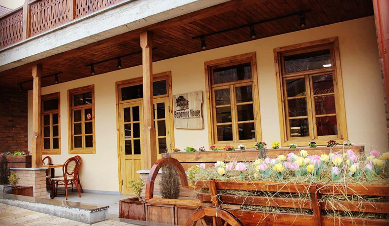 Պապանինո հաուս. երևանաբնակ ամուսինների դիլիջանյան բիզնեսը