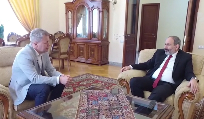 Armenian PM gives interview to РБК
