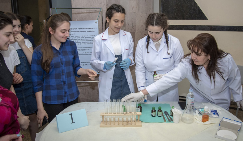 Medical University organizes youth genetics conference