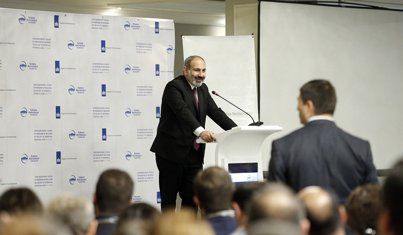 Никол Пашинян: Религия должна помогать людям