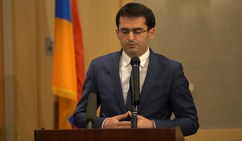 Hakob Arshakyan meets Armenian-American business owners