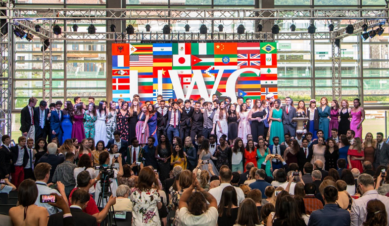 Dilijan International School students graduate