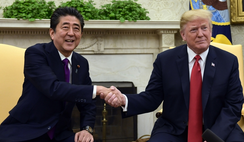 Դոնալդ Թրամփը հեռախոսով զրուցել է Ճապոնիայի վարչապետ Սինձո Աբեի հետ. միջազգային լուրեր