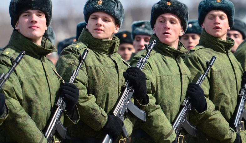 Международные новости: в России пройдут 50 военных учений