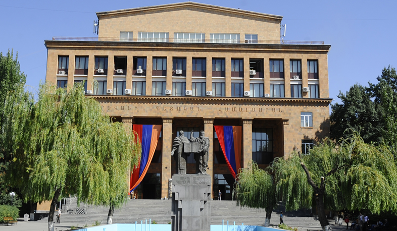 Возросло количество абитуриентов