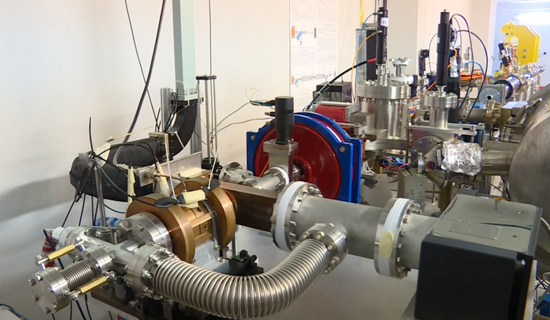 Հայ գիտնականները ստեղծել են լազերային արագացուցիչ