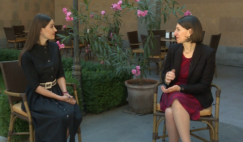 «Լուրերի» բացառիկ հարցազրույցը Գլեդիս Բերեջիկլյանի հետ