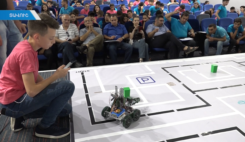 «Արմաթ» ամառային տեխնոլոգիական ճամբարը