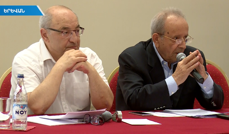 Public Council convenes plenary session