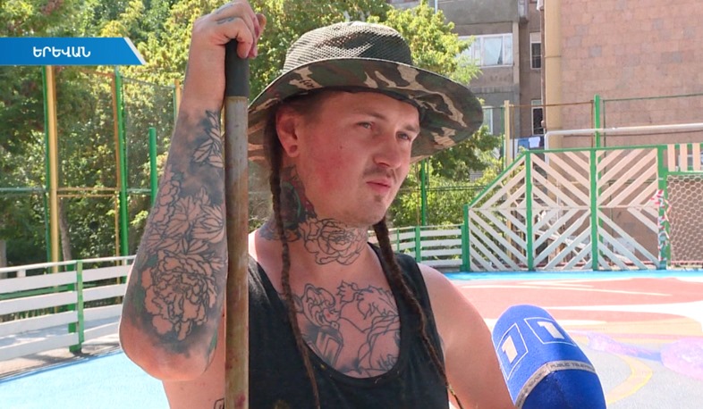 Ստրիտբոլի՝ բակային բաստկետբոլի դաշտ Երևանում